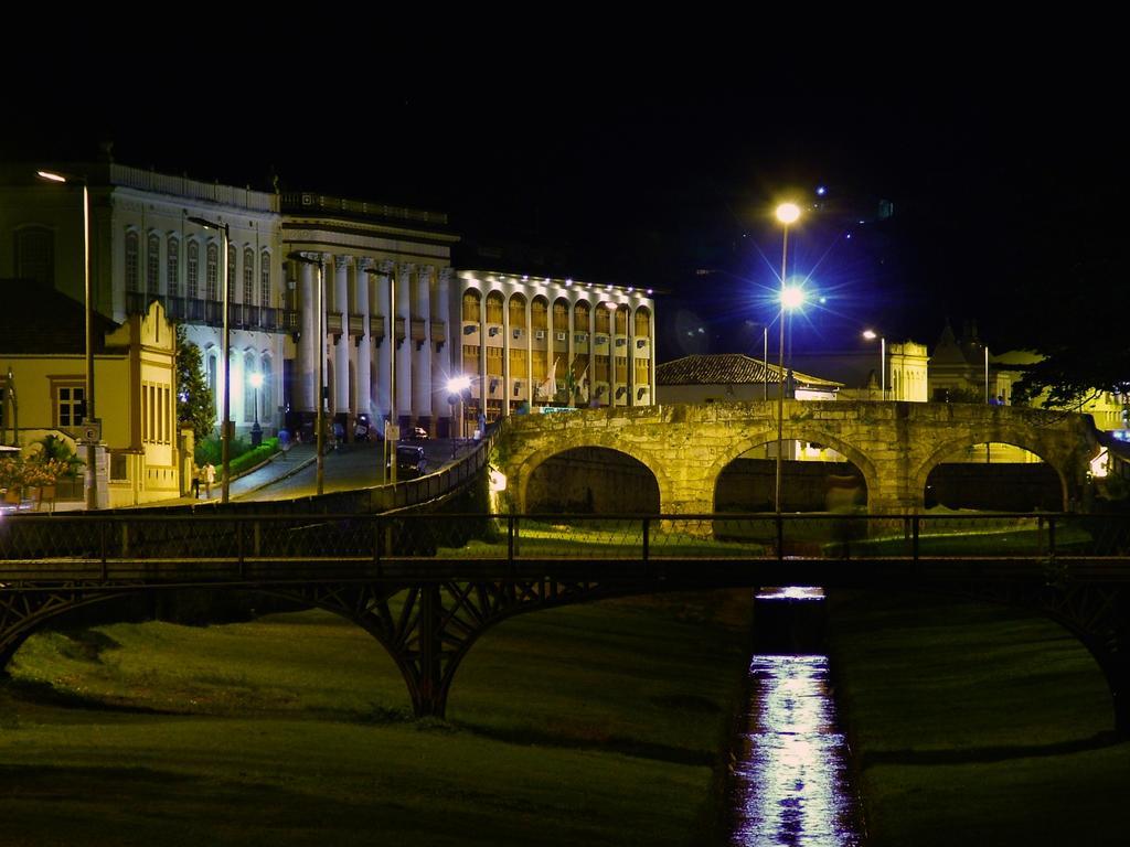 Vicenza Apart Hotel São João del Rei Exteriör bild